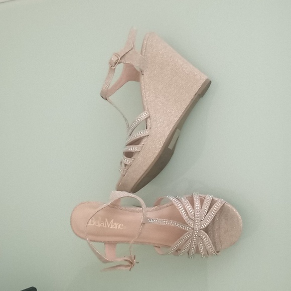 Bella Marie Sparkling Wedges - Picture 3 of 6